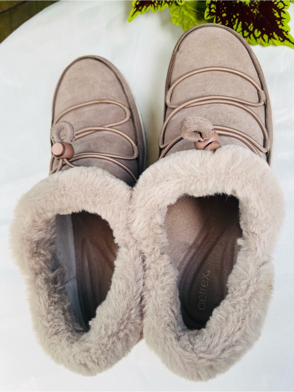 Aetrex Women's Taupe Suede Fur-Lined Ankle Booties - Picture 4 of 6